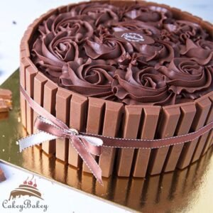 Kitkat Swirl Cake