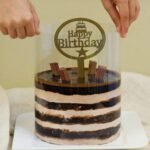 Kit Kat Pull Me Up Cake